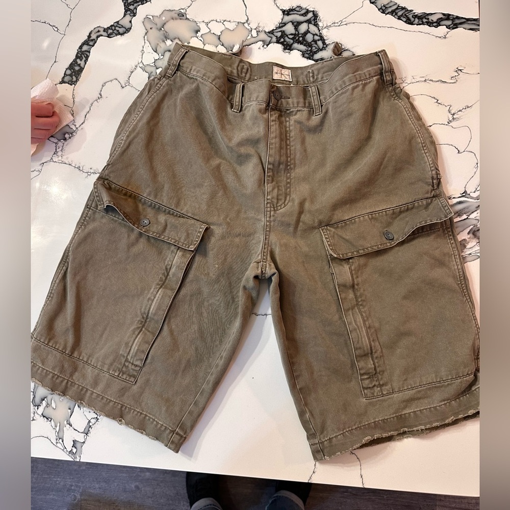 Calvin Klein Khaki Cargo Shorts - Size 34